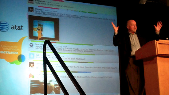 Actiontweet Main Projection